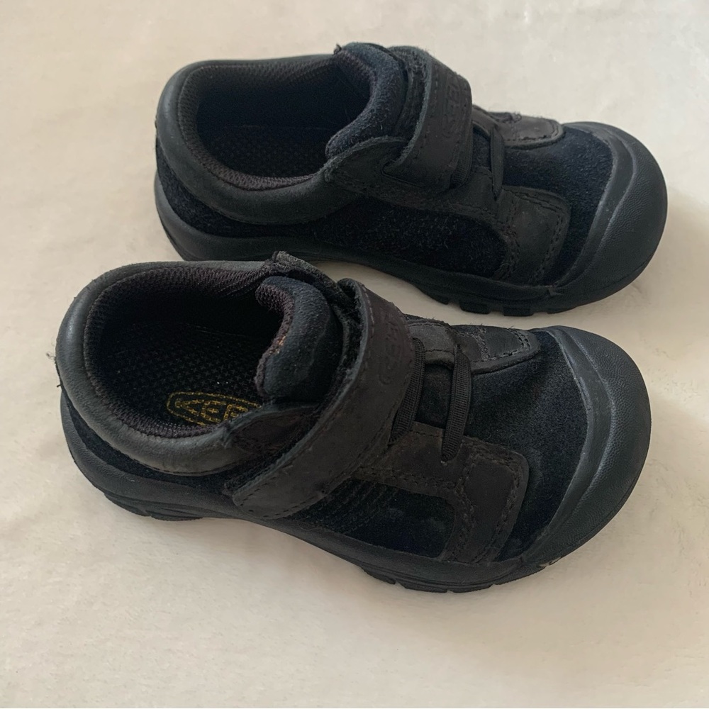 Keen Kids Black Shoes Size 11 - Picture 6 of 12